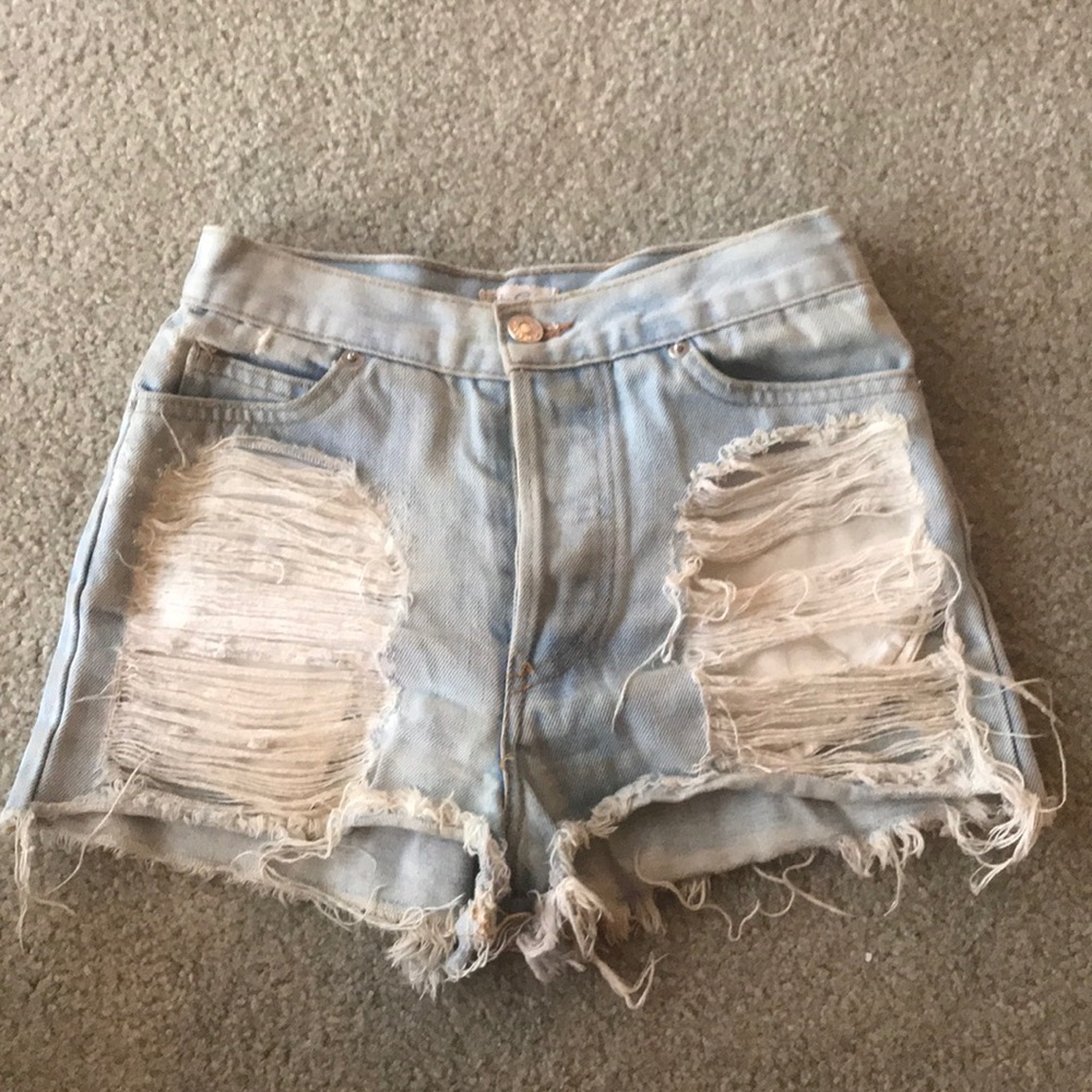 Brandy Melville high waisted denim shorts
